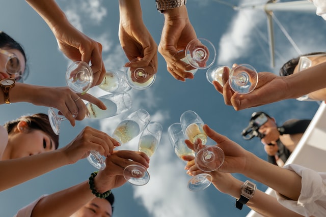 Environmental Risk Factors for Developing an Addiction environmental-risk-factors-for-addiction