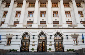 The Collaboration Between Municipal Governments and the Canadian Centre for Addictions